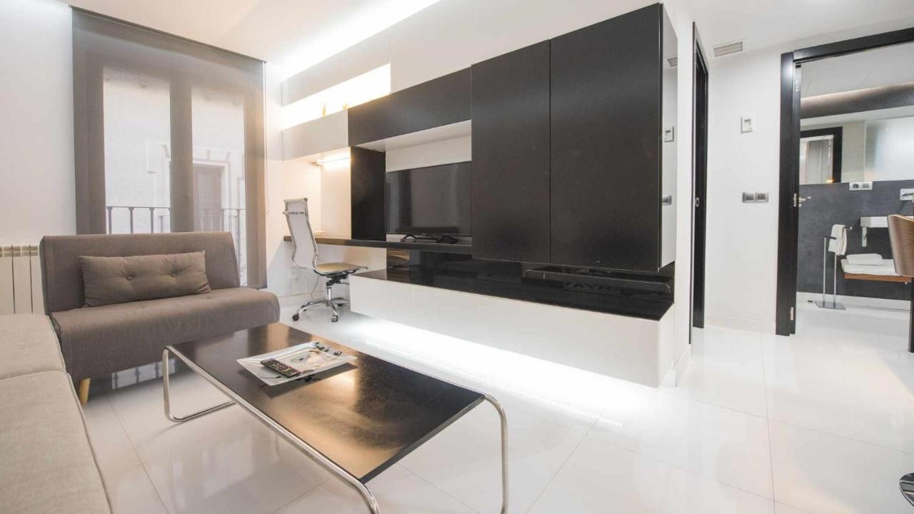 Apartamento Deluxe Cerca De La Catedral By Toledo Ap Eksteriør billede